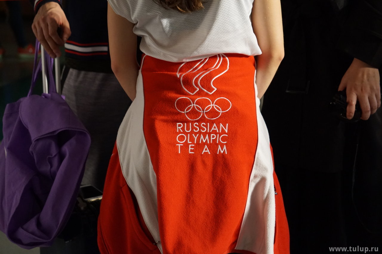 Russian Olympic Team лого на Анастасии